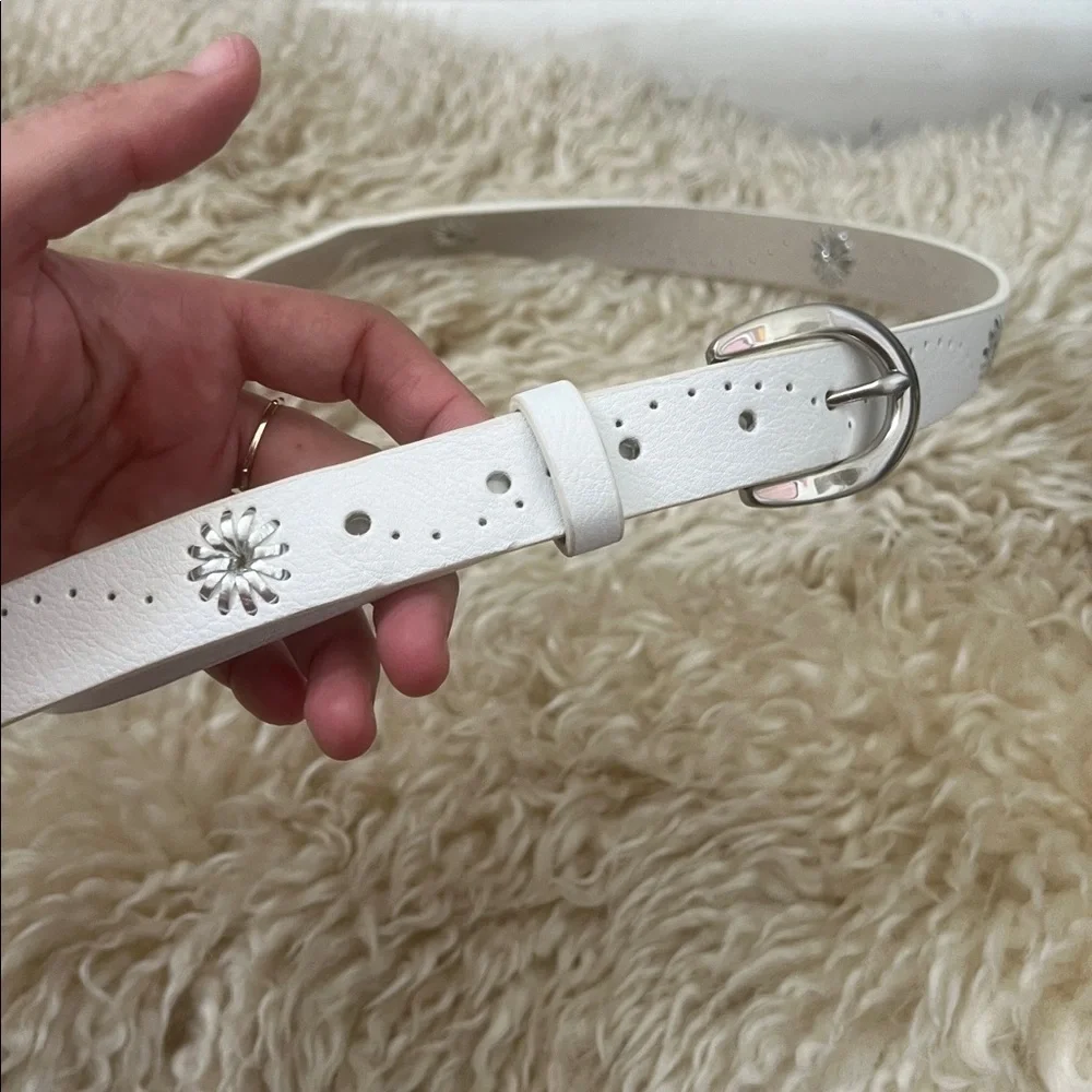 White Belt, Vintage Hole Patterned Belt, Silver Tone Buckle
